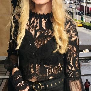 Sheer lace long sleeve crop top